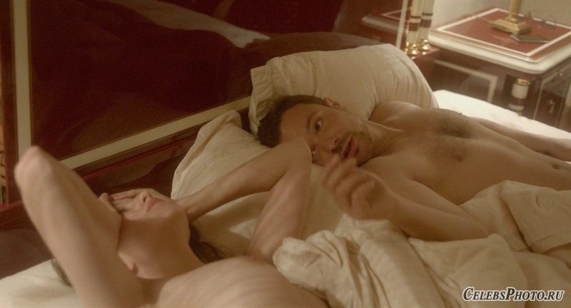 Anna Chipovskaya bed scene