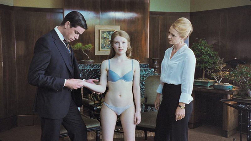 Alexagrace Blow You in the Dressing Room Sex Scene