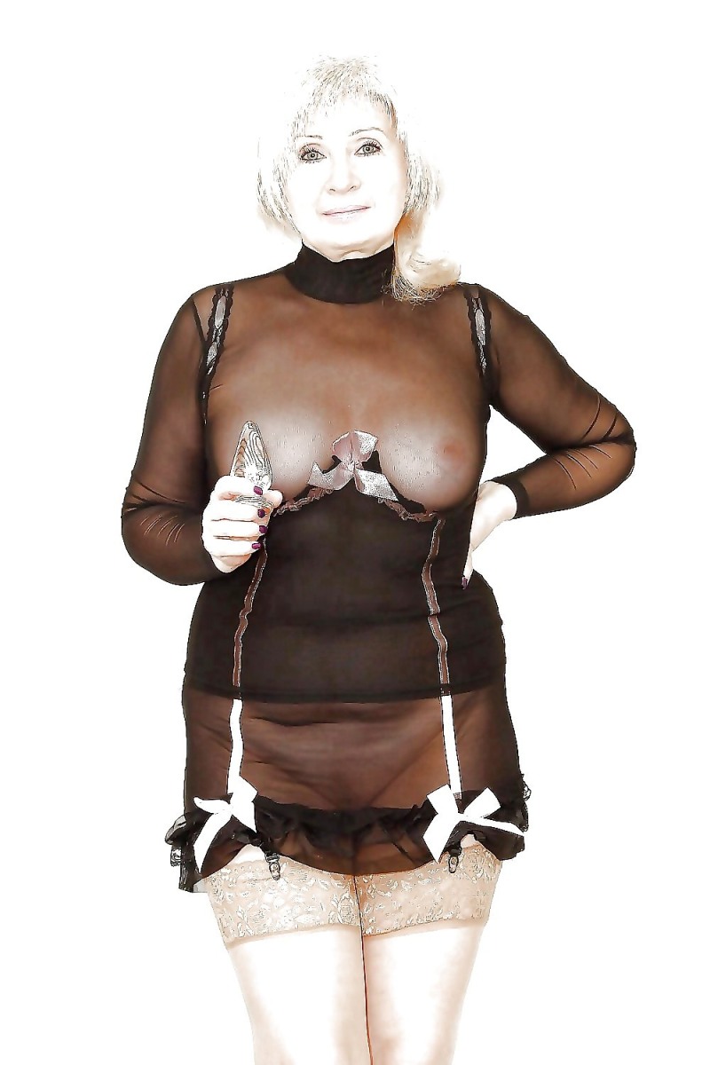 Mature mothers in erotic linen