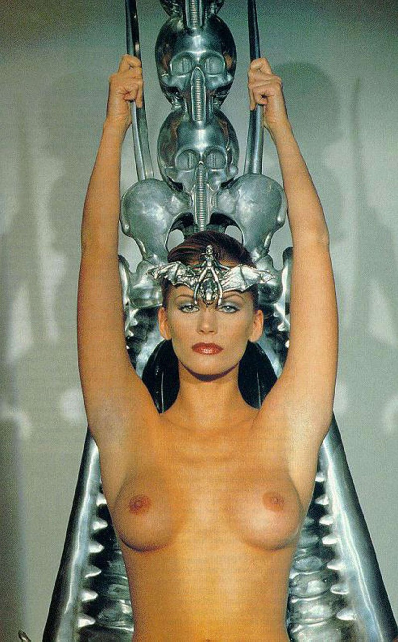 Natasha Henstrida Erotic scenes