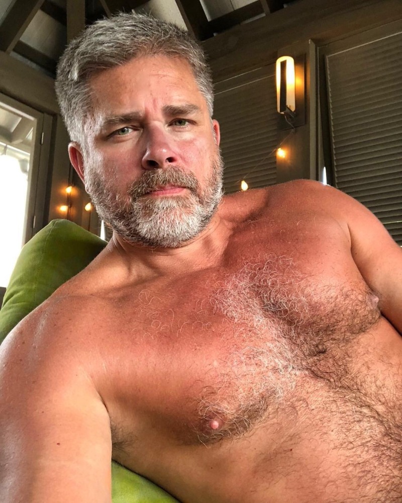 Naked mature hairy men