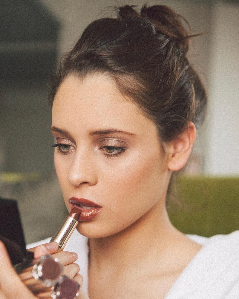 Daniella Crown TV presenter