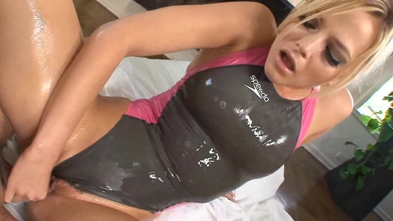 Cum on tight leggings