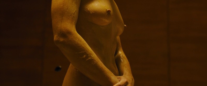 Mackenzie Davis Naked in films