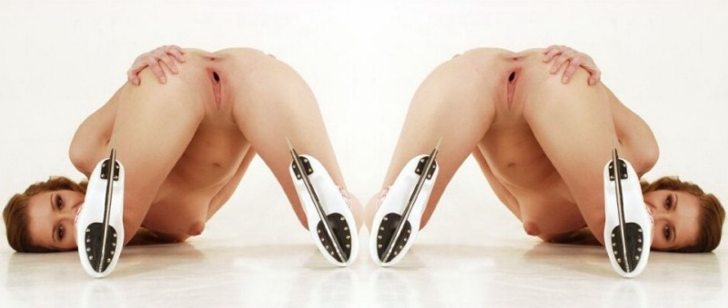 Naked skater without panties