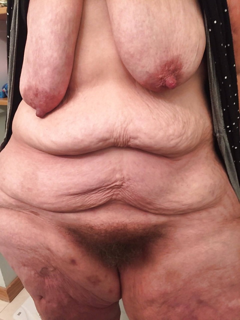 BBW Belly Chubby in small panties