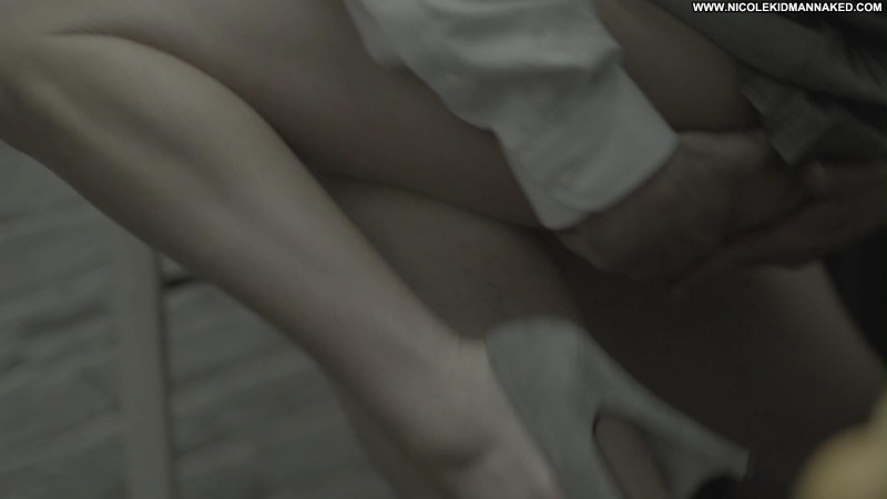 Kathleen Robertson (Kathleen Robertson) - Boss (2011) Porno Kino