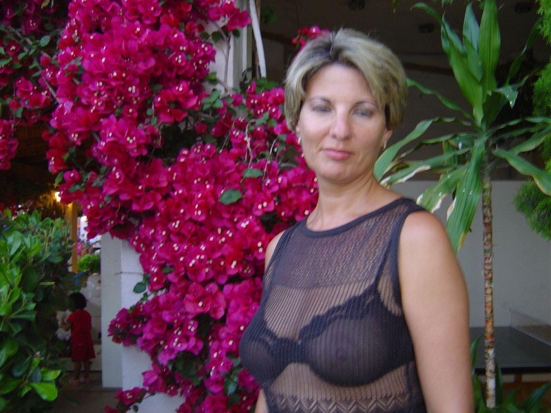 Mature stella Juanita naked