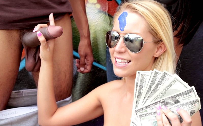 The girl showed boobs for money