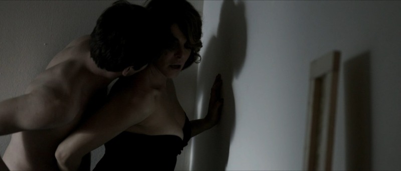 Claudia Dibikkari naked